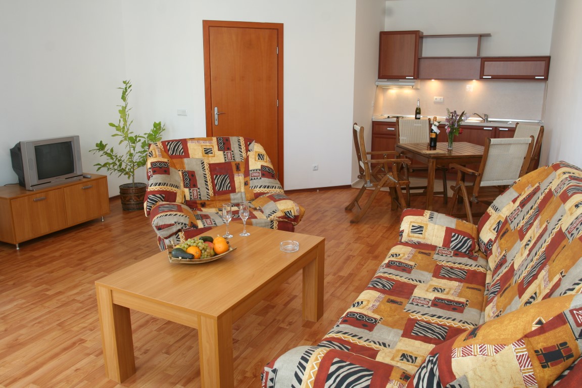 JOYA_PARK_HOTEL_NISIPURILE_DE_AUR_BULGARIA_AIR_TOUR_TRAVEL